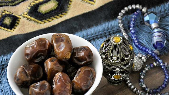 Fasting on the day of ‘Aashooraa only