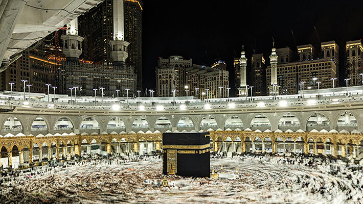 Performed tawaaf, sa’ee and salaah without wudhoo