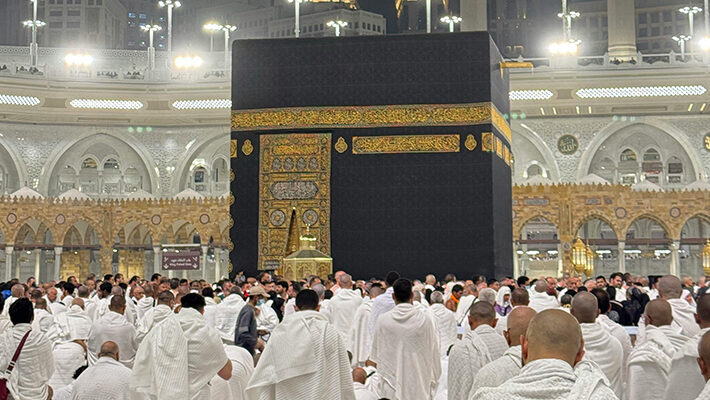 Signs of an accepted Hajj or 'Umrah