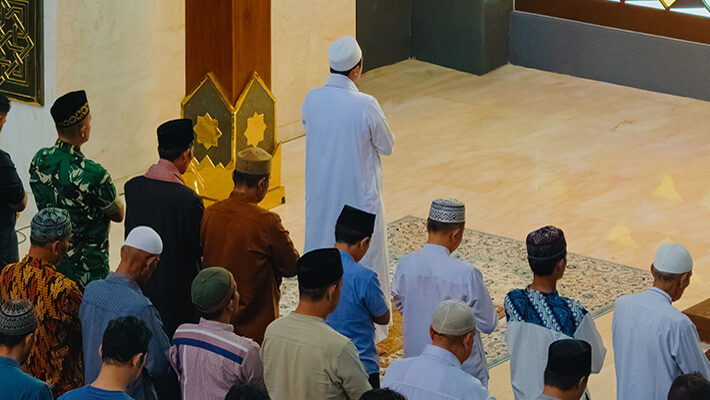 The most worthy of leading the prayer